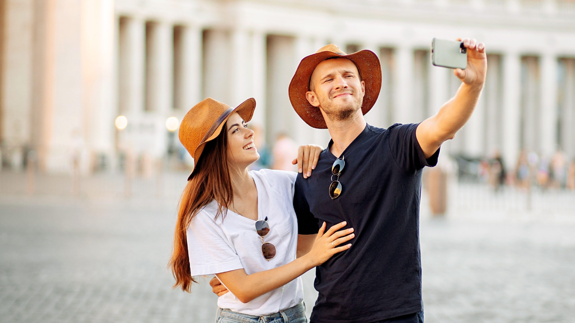 Travel as Experience and Understanding